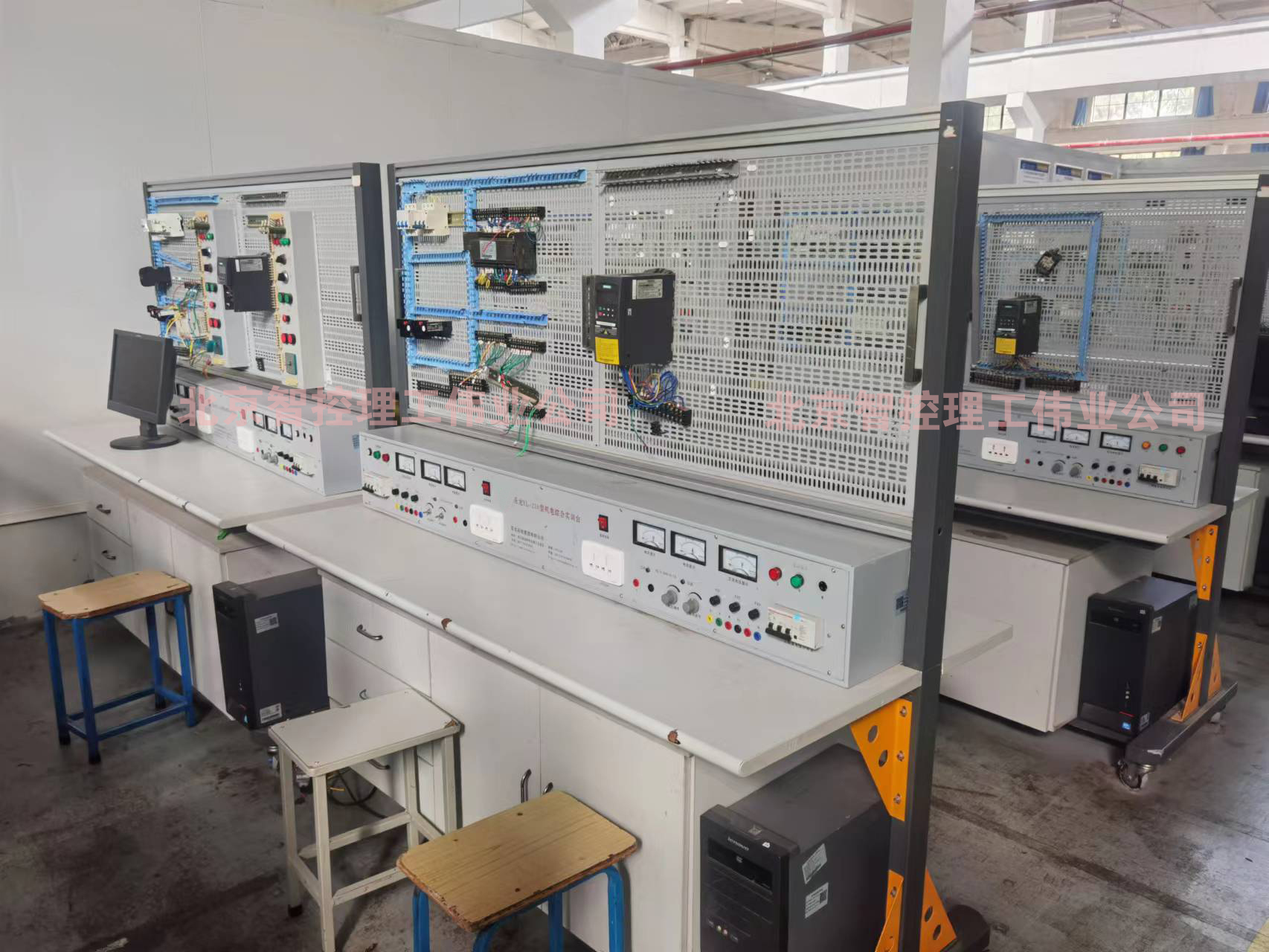 網(wǎng)孔型PLC綜合實(shí)訓(xùn)裝置